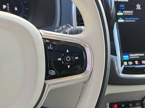 Certified 2023 Volvo XC90 B6 Plus w/ Protection Package Premier image 21