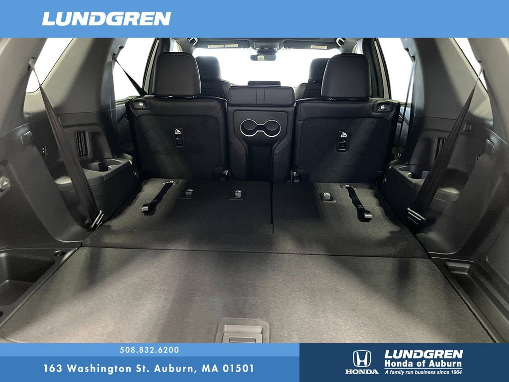 New 2026 Honda Pilot Black Edition image 5