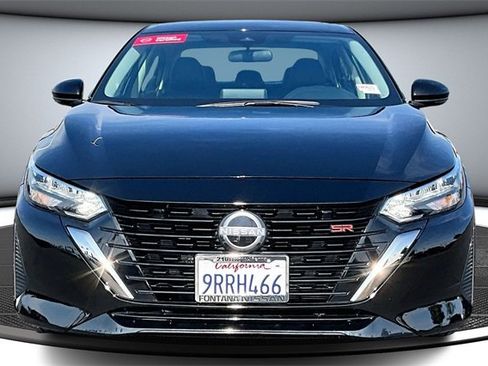 Certified 2025 Nissan Sentra SR w/ SR Premium Package image 2