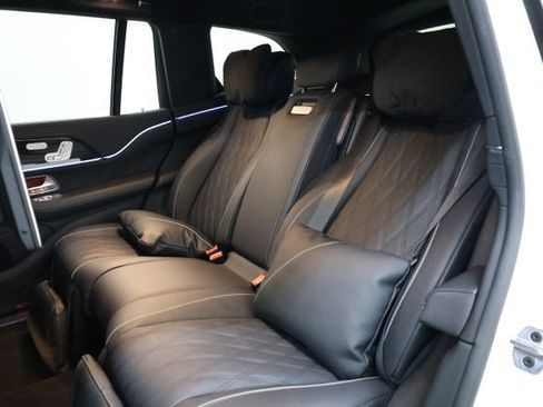 Used 2026 Mercedes-Benz Maybach GLS 600 4MATIC image 94