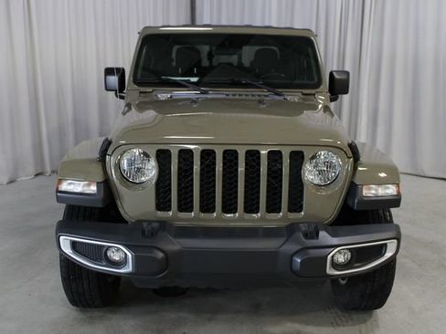 Used 2020 Jeep Gladiator Sport w/ Quick Order Package 24S AWD/4WD image 28