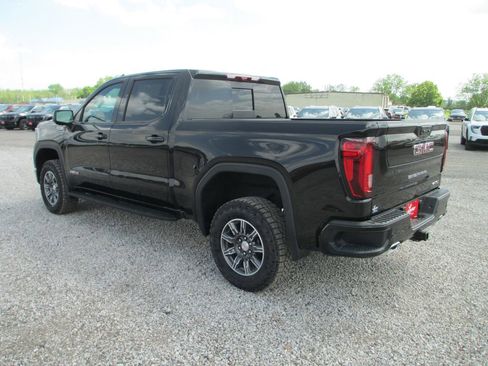 New 2026 GMC Sierra 1500 AT4 w/ AT4 Premium Package AWD/4WD image 9