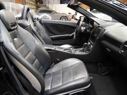 Used 2007 Mercedes-Benz SLK 55 AMG image 58