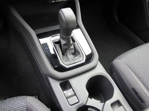 Used 2025 Subaru Forester Premium image 24