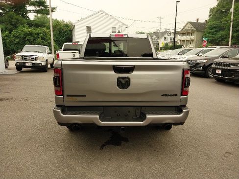 Used 2024 RAM 1500 Big Horn AWD/4WD image 7