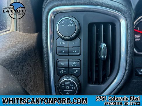 Used 2021 Chevrolet Silverado 1500 High Country w/ Technology Package AWD/4WD image 19