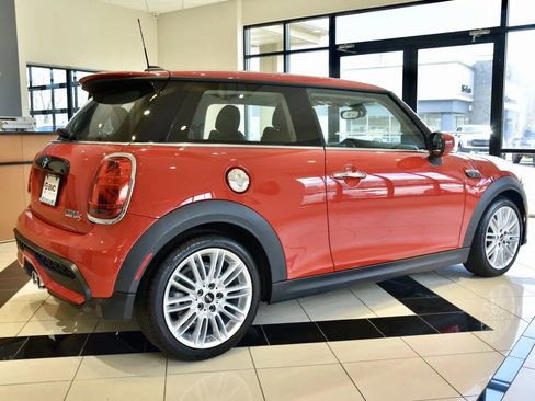 Used 2024 MINI Cooper S FWD image 6