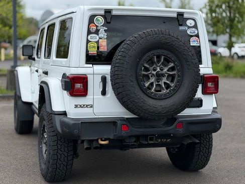 Used 2021 Jeep Wrangler Unlimited Rubicon w/ Trailer Tow Package AWD/4WD image 3