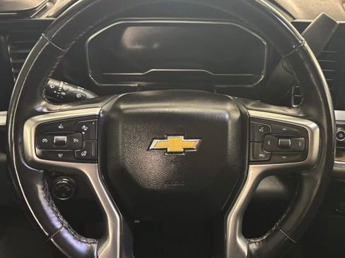 Used 2024 Chevrolet Silverado 1500 LT w/ Z71 Off-Road Package image 22