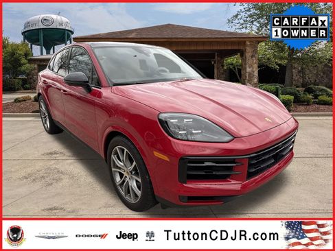 Used 2024 Porsche Cayenne Coupe image 1