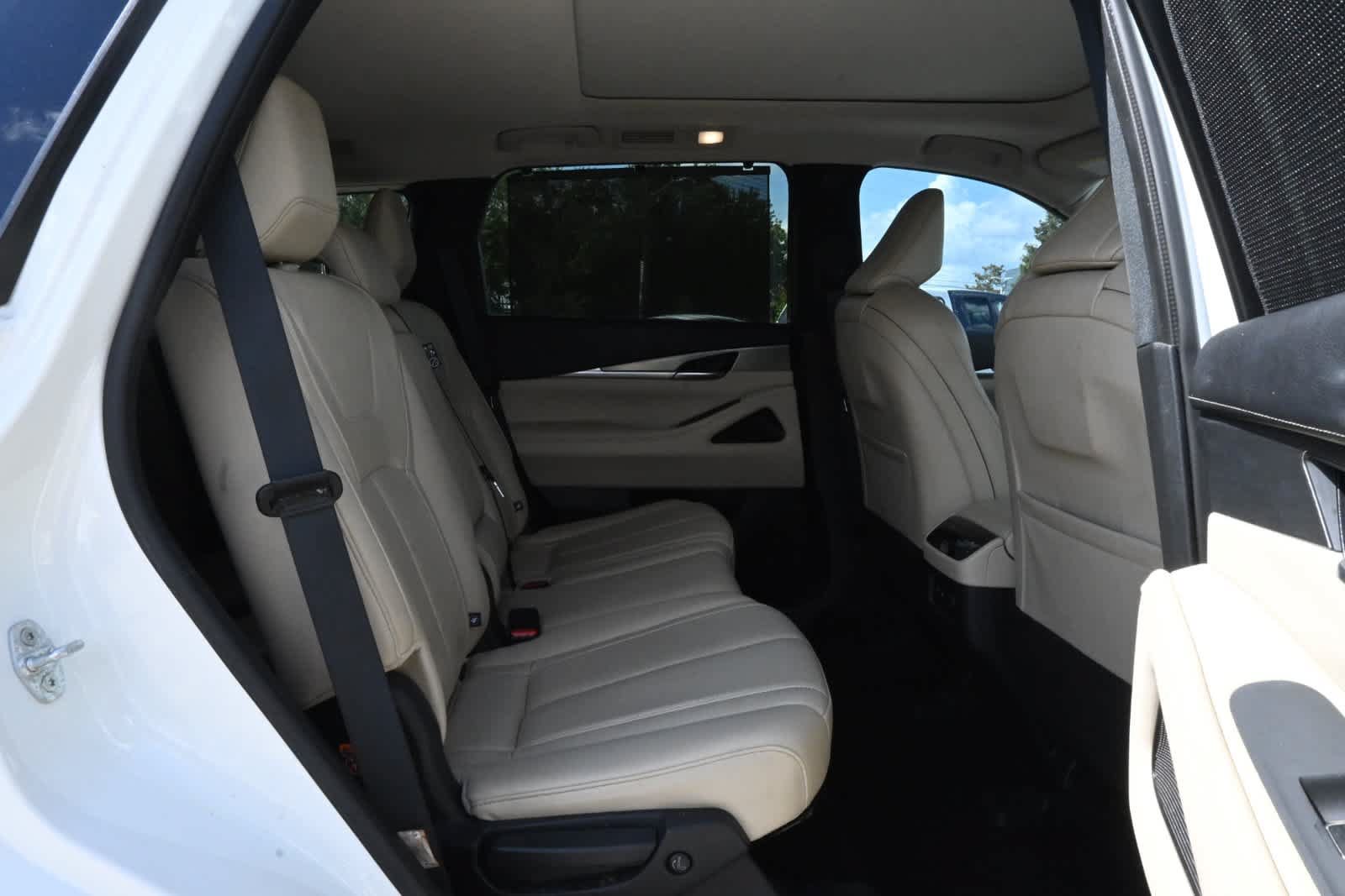 Certified 2024 INFINITI QX60 Luxe FWD image 22