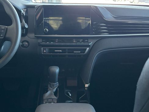 Used 2025 Toyota Camry LE image 25