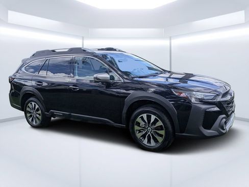 Used 2023 Subaru Outback Touring AWD/4WD image 1