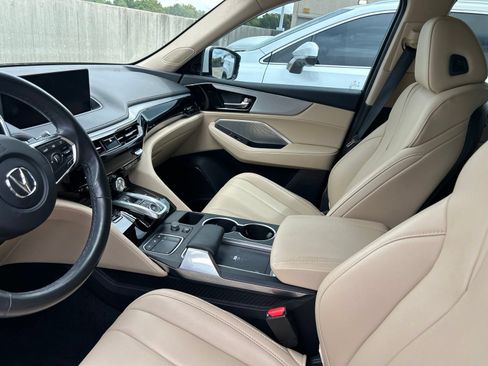 Used 2023 Acura MDX FWD image 2