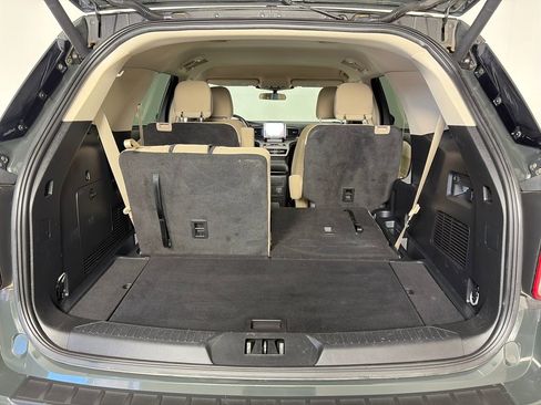 Certified 2023 Ford Explorer XLT AWD/4WD image 27