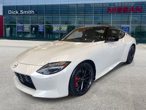 New 2026 Nissan Z Performance w/ Floor Mat Package image 3