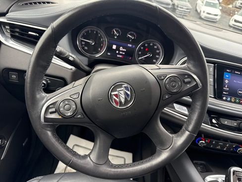 Used 2021 Buick Enclave Premium w/ Sun and Sites Package image 15