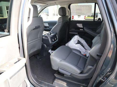 New 2026 Ford Expedition Max Active AWD/4WD image 21