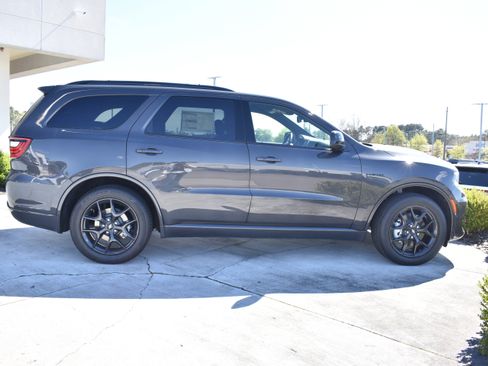 New 2026 Dodge Durango GT image 10