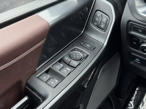 Used 2023 Ford F150 Lariat w/ Equipment Group 502A High image 34