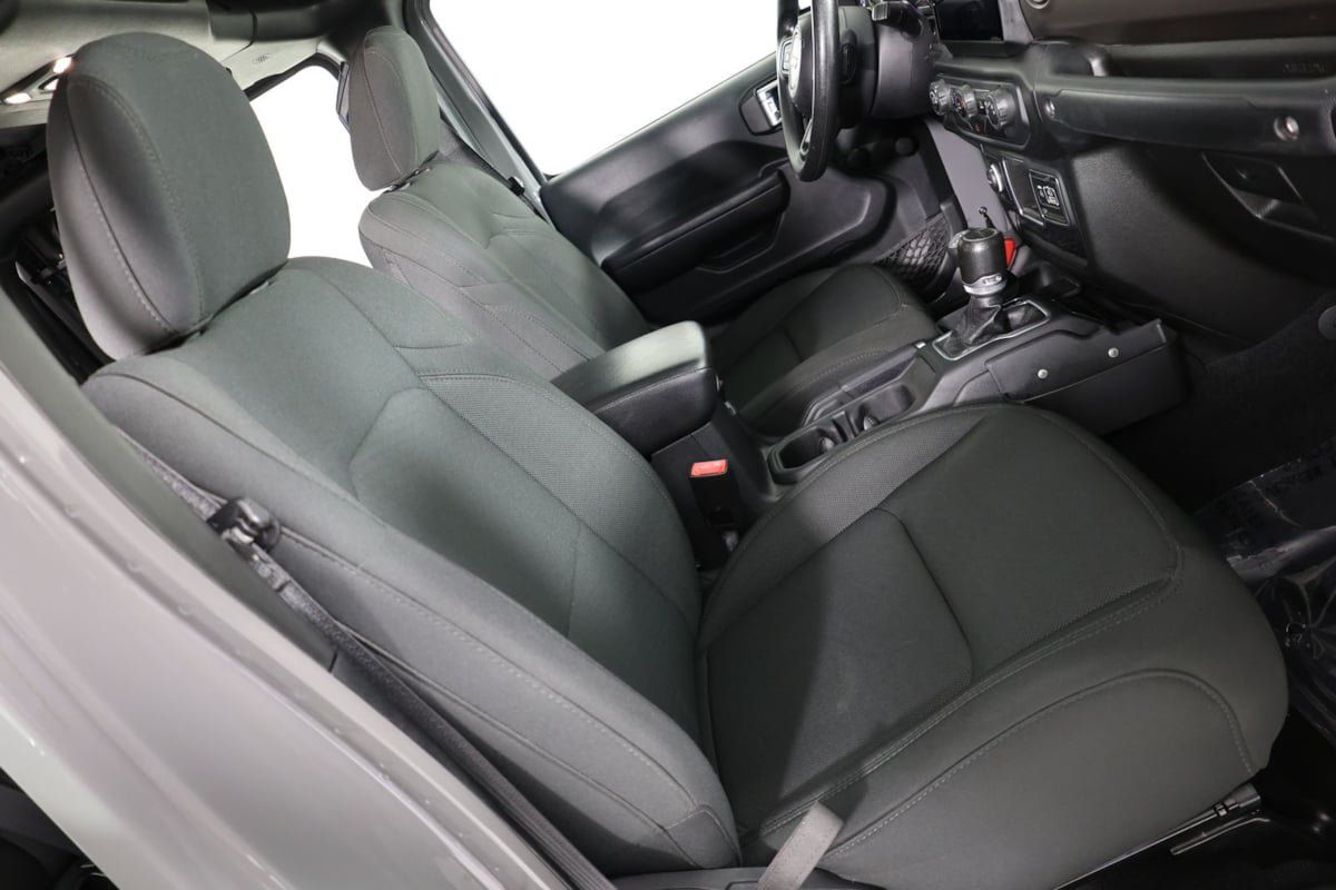 Used 2021 Jeep Gladiator Sport AWD/4WD image 28