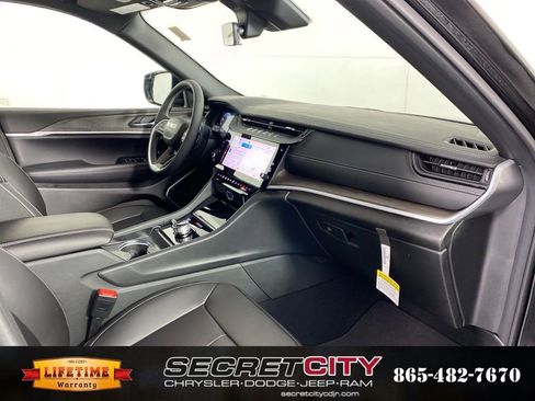 New 2026 Jeep Grand Cherokee L Limited AWD/4WD image 34