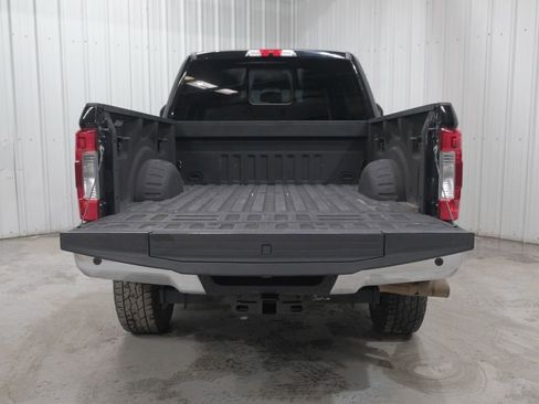 Used 2019 Ford F250 Lariat w/ Lariat Ultimate Package AWD/4WD image 61