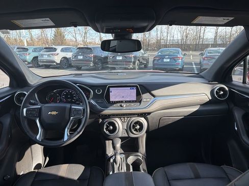 Used 2022 Chevrolet Blazer Premier w/ Enhanced Convenience Package image 11