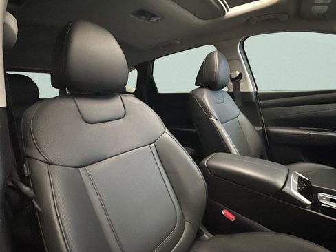 Certified 2025 Hyundai Tucson SEL image 16