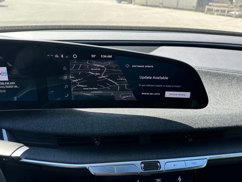 Used 2023 Lucid Air Pure AWD/4WD image 24