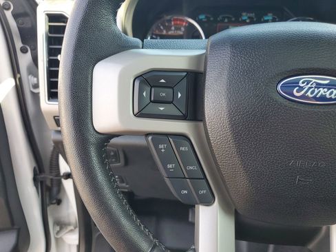 Used 2018 Ford F250 Lariat image 24
