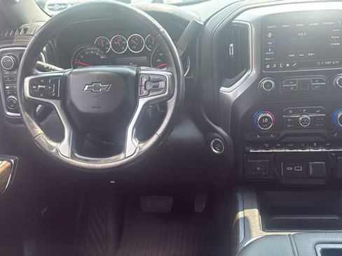Used 2021 Chevrolet Silverado 1500 LT Trail Boss w/ Convenience Package II AWD/4WD image 26