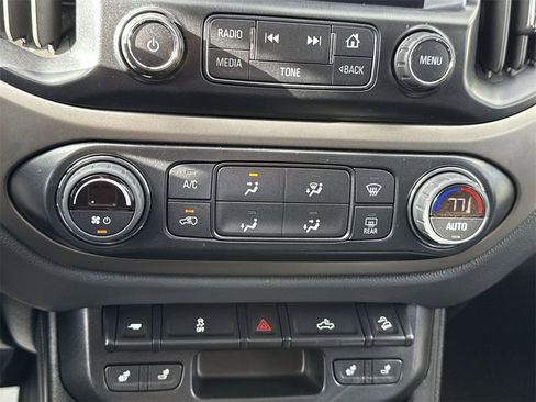 Used 2018 Chevrolet Colorado Z71 w/ LPO, Premium Interior Package image 20