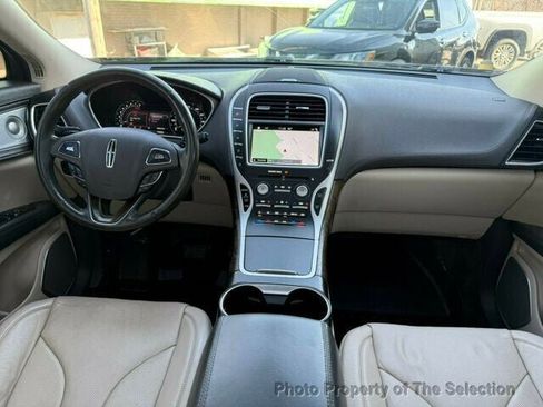 Used 2016 Lincoln MKX Reserve w/ Luxury Package image 45