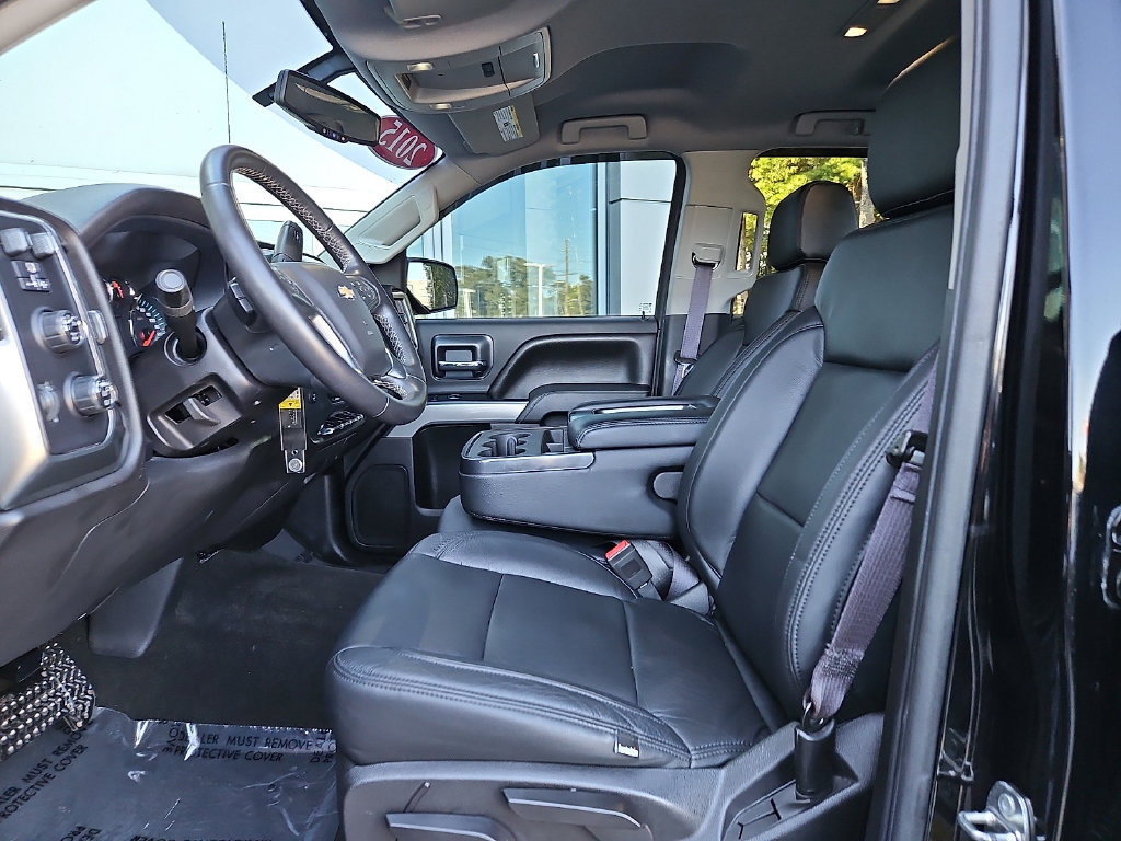 Used 2015 Chevrolet Silverado 1500 LT w/ Midnight Edition AWD/4WD image 13