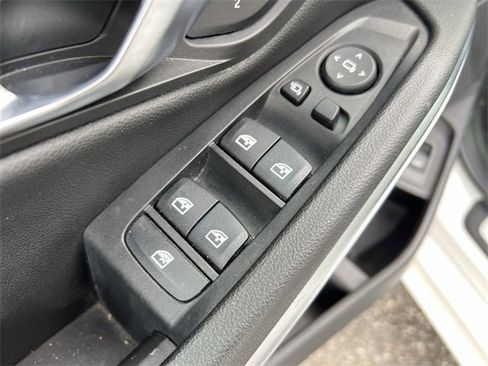 Used 2024 BMW 330i Sedan image 13