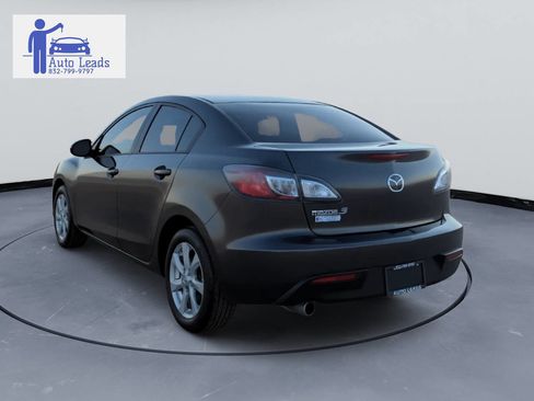 Used 2010 MAZDA MAZDA3 i Touring image 6