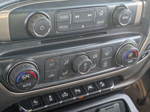 Used 2016 GMC Sierra 1500 Denali w/ Enhanced Driver Alert Package AWD/4WD image 19