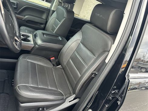 Used 2019 GMC Sierra 3500 Denali image 13