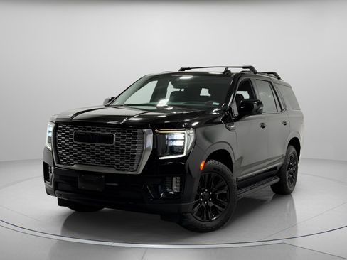 Used 2021 GMC Yukon Denali image 2