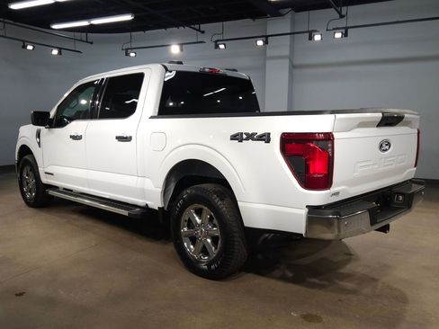 Used 2025 Ford F150 XLT w/ Equipment Group 301A Standard AWD/4WD image 5
