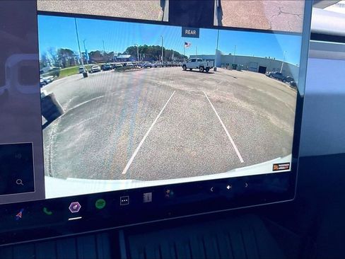 Used 2025 Tesla Cybertruck AWD Crew Cab image 21