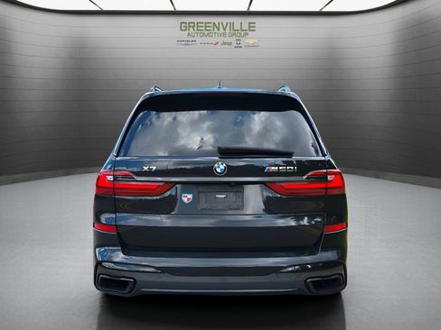 Used 2022 BMW X7 M50i image 5