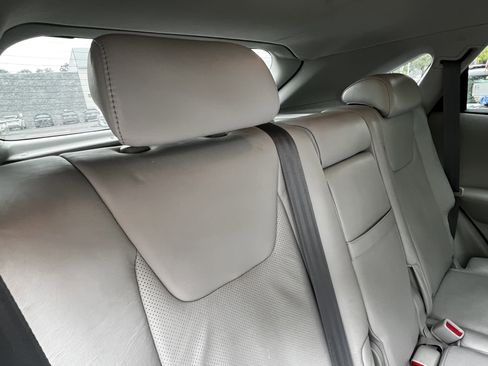 Used 2010 Lexus RX 350 2WD image 42