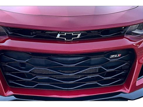 Used 2019 Chevrolet Camaro ZL1 RWD image 48