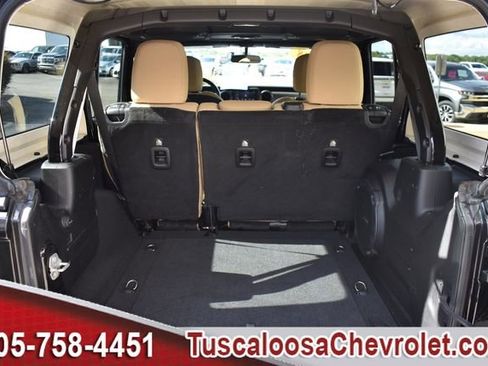 Used 2018 Jeep Wrangler Unlimited Sport S image 9