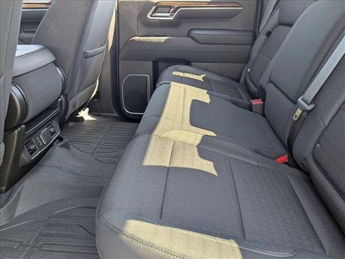 Used 2023 GMC Sierra 1500 Elevation image 17