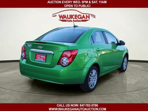 Used 2015 Chevrolet Sonic LT FWD image 5