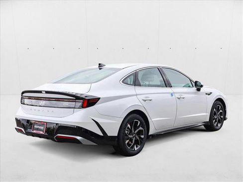 New 2025 Hyundai Sonata SEL image 5