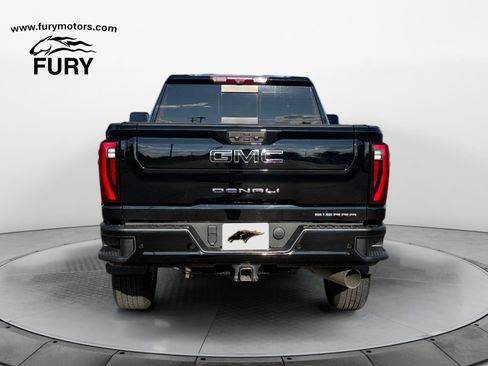 Used 2024 GMC Sierra 2500 Denali w/ Denali Reserve Package AWD/4WD image 5